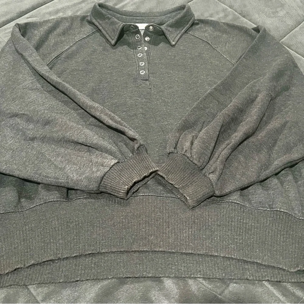 Zenana Gray Collared Sweatshirt - Picture 1 of 1